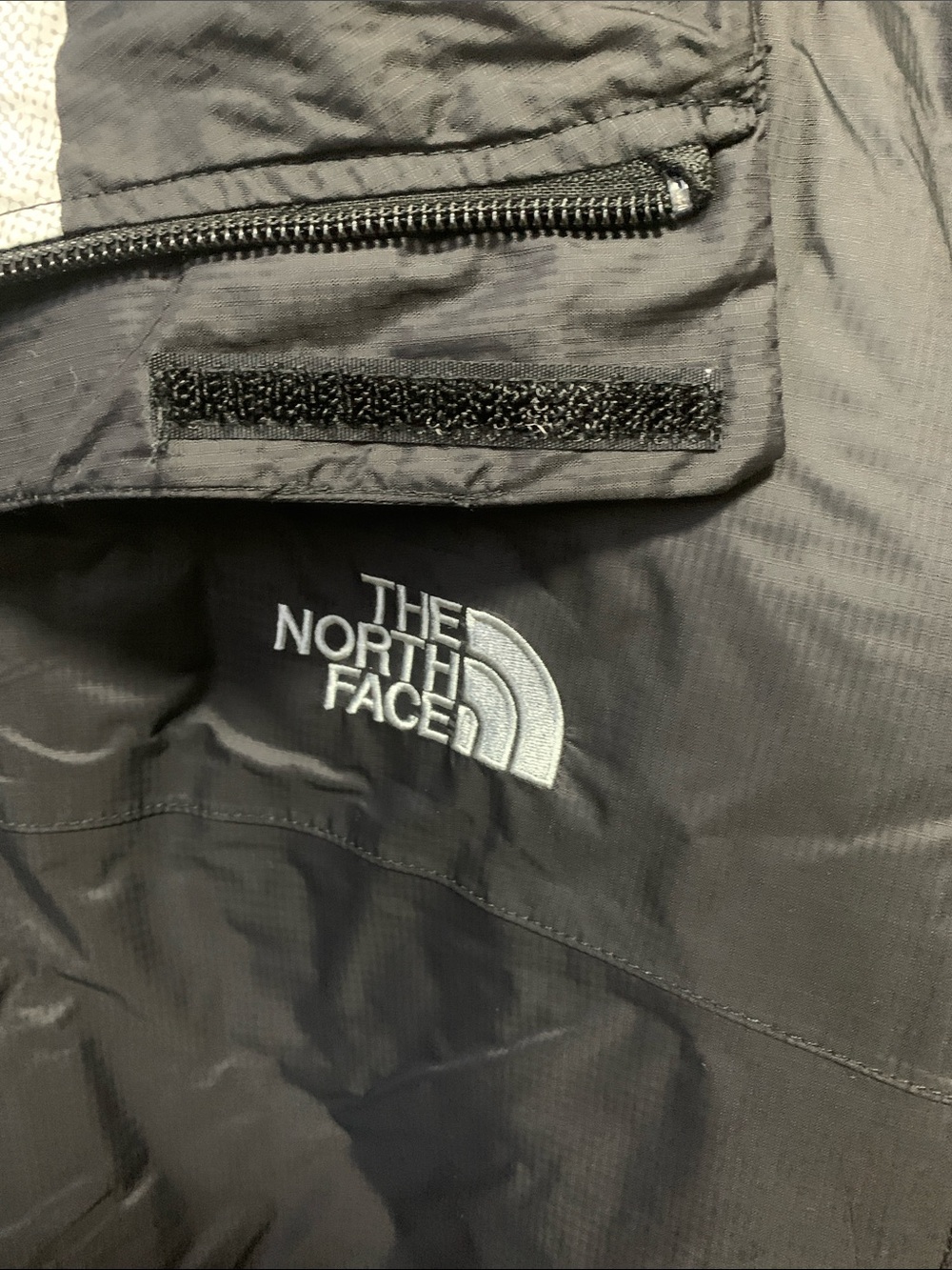 The North Face Dry vent Rain Jacket - Picture 3 of 6